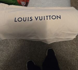 Louis Vuitton Beige Dust Bag.
